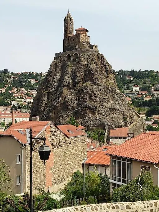 Apartment Gite L' Escale Ponote - Centre Ville - Appart 90M2 Le Puy-en-Velay France